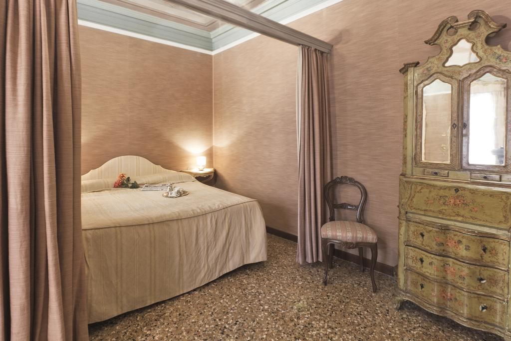 Palazzetto San Lio, Rialto Apartment Venice Exterior photo